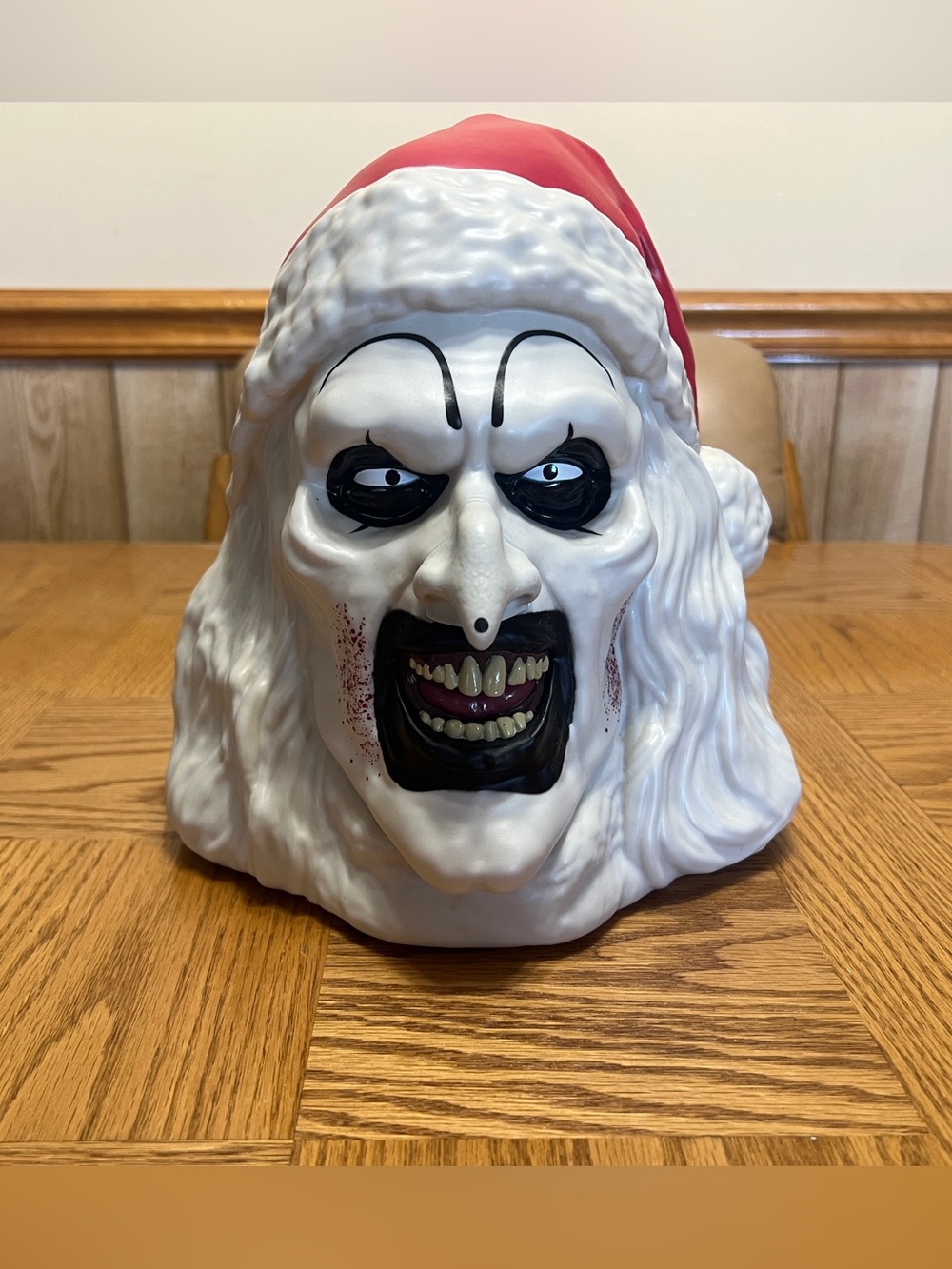 Terrifier 3 Art The Clown Popcorn Bucket (Limited Edition)